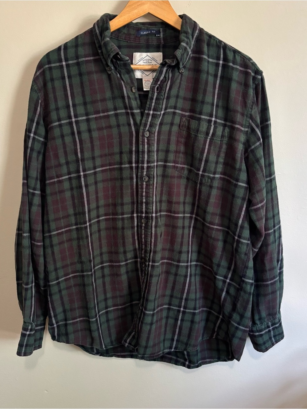 St John’s Bay Legacy Flannel Plaid Button Up Green Navy Gray Shirt M